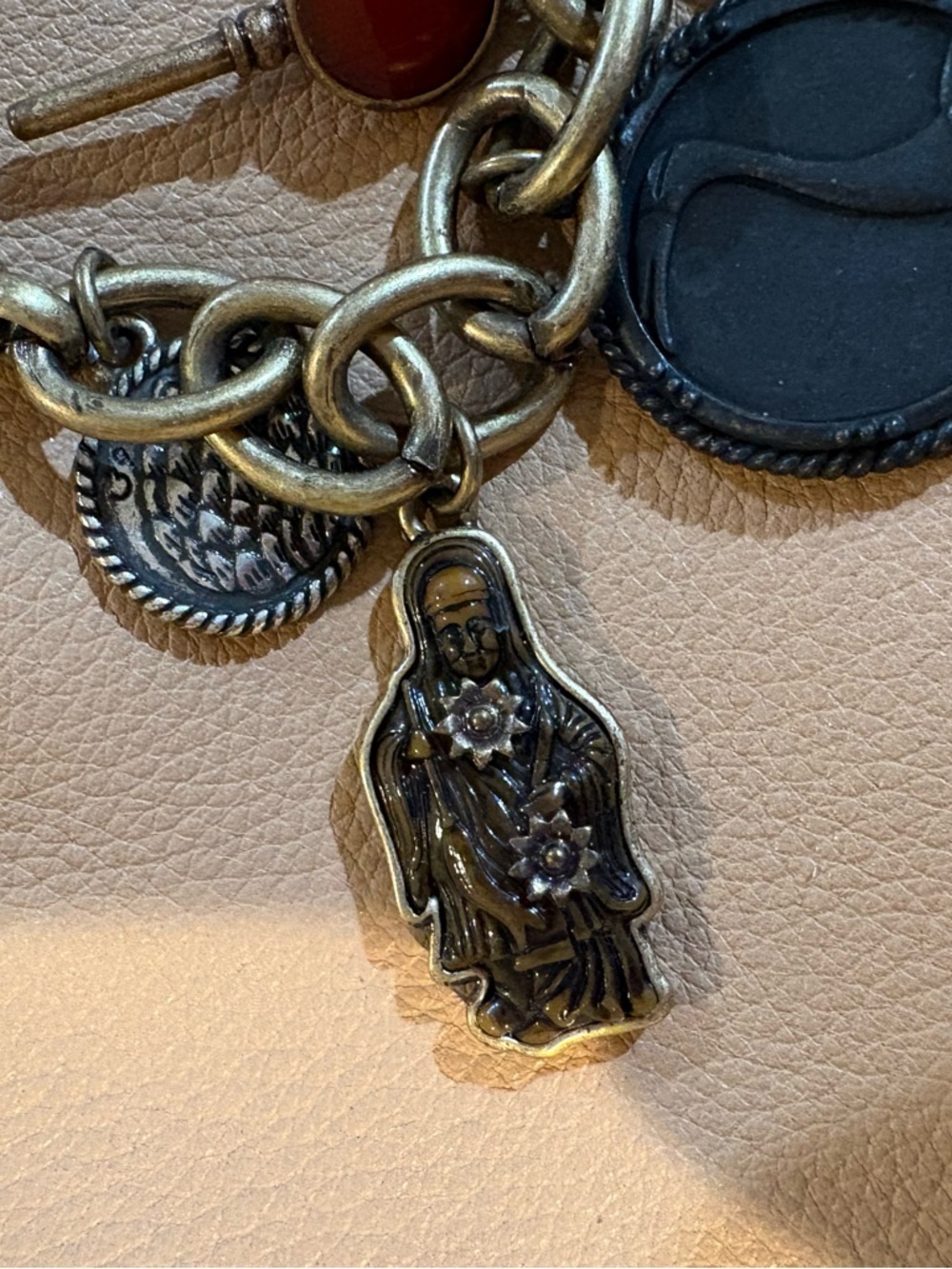 🍀VINTAGE RARE LUCKY BRAND Charm Bracelet - Picture 2 of 7